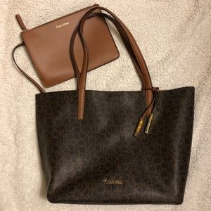 👜Calvin Klein Reversible Tote 👜
